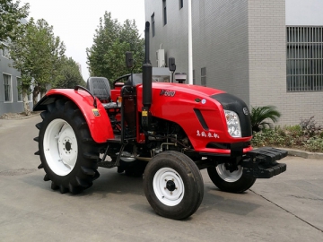 Four-wheel Tractor